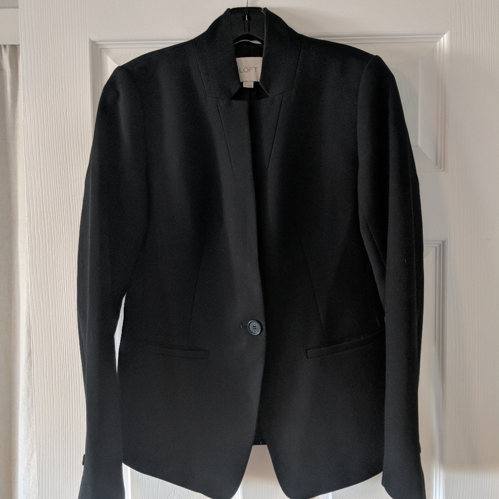 Ann Taylor loft Black tuxedo Blazer